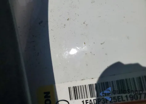 2014 Ford Focus Se from USA, damaged, VIN 1FADP3F25EL190770